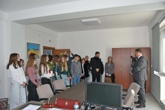 6eb9799b-b604-46c9-9400-8c9f5ca05588